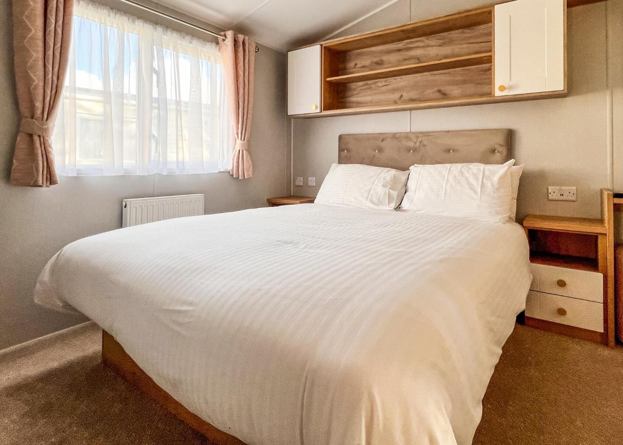 Fir Trees Hotel Честър Екстериор снимка