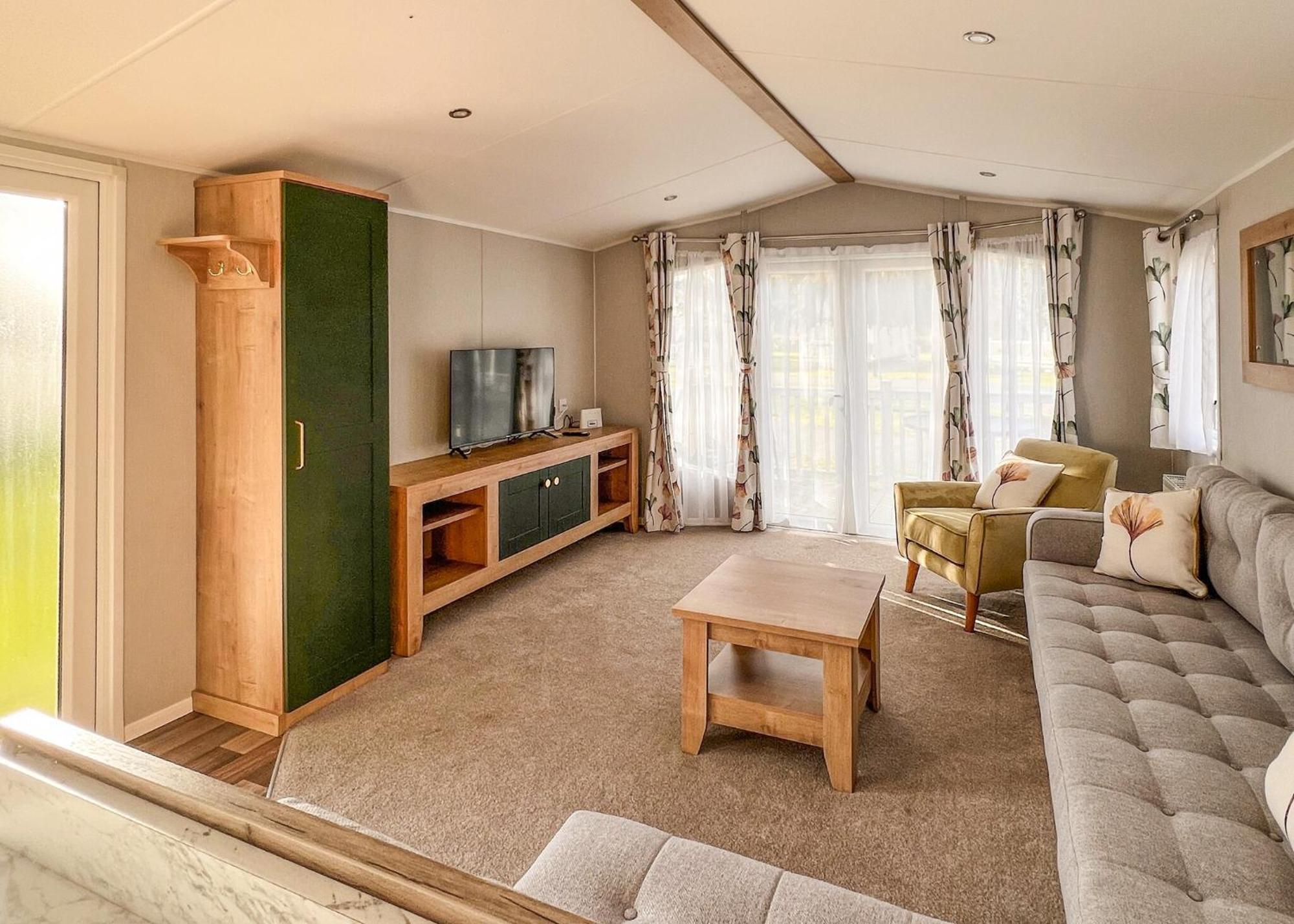 Fir Trees Hotel Честър Екстериор снимка